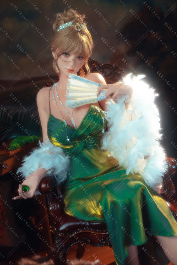 167cm (5ft6) F罩杯 輕量化 矽膠 性愛娃娃 活動下巴 头部 Angelica